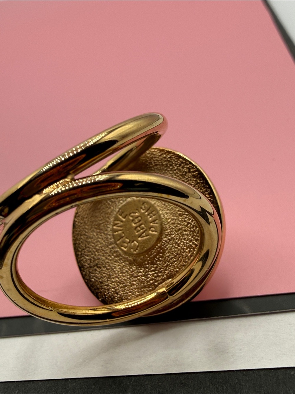 VTG Rare Celine Gold-Tone Scarf 🧣 Ring with Cream faux Pearl Accent - Picture 5 of 7